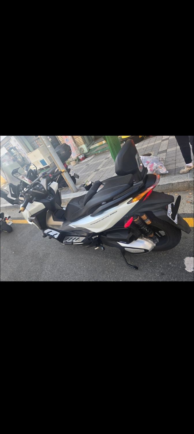 혼다 포르자 350 more