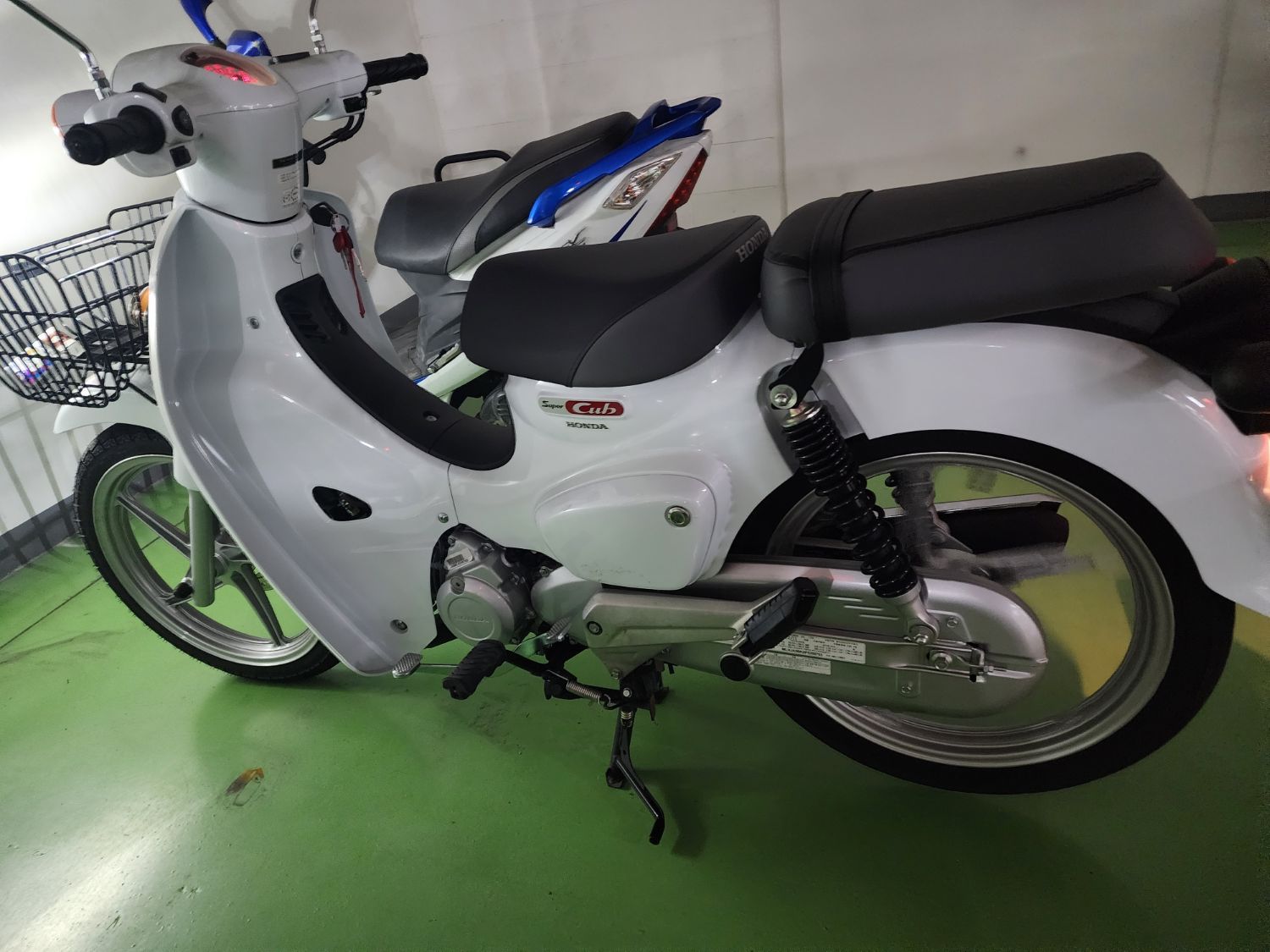 혼다 슈퍼 커브 110 more