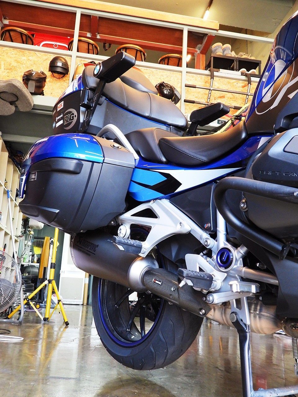 BMW R 1250 RT 2021 화이트 사진 2