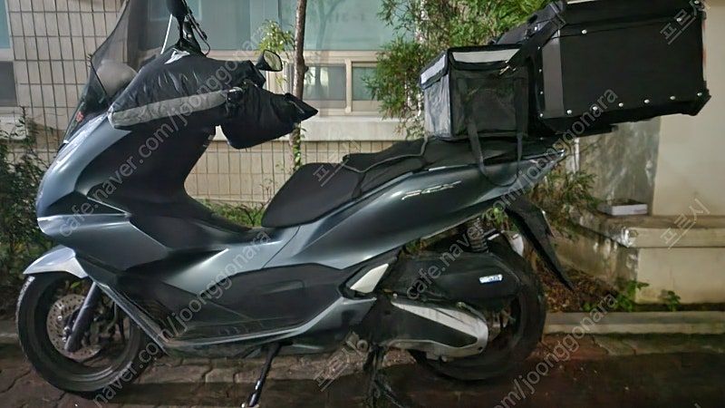 혼다 PCX 125 more