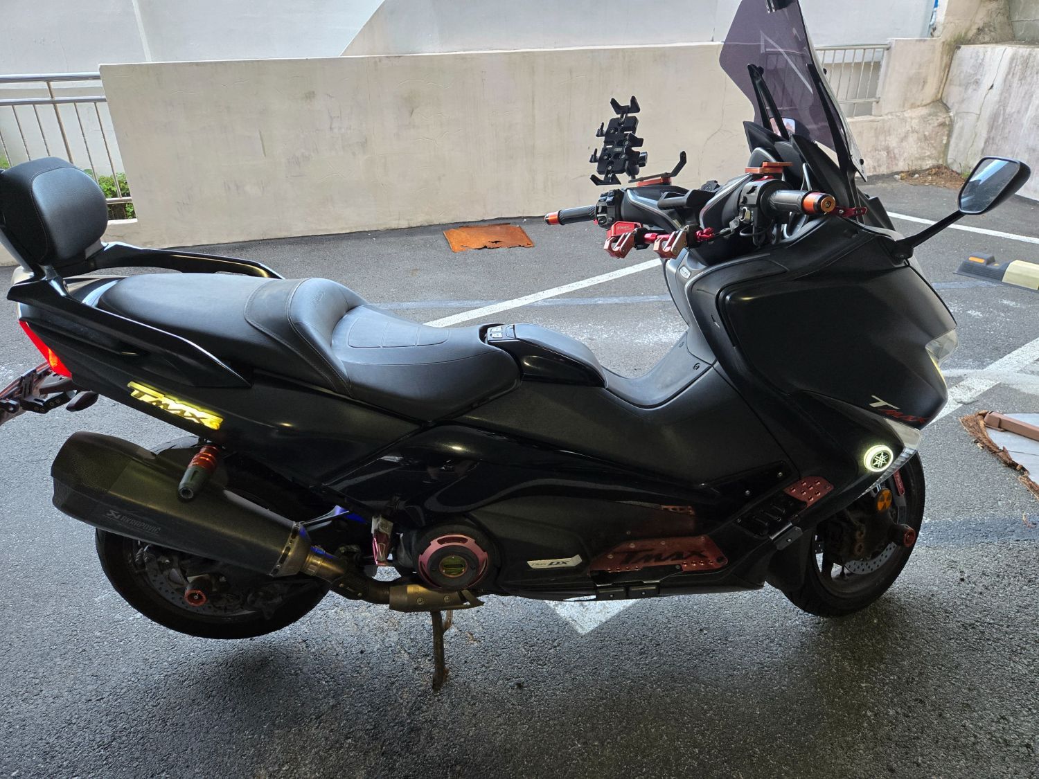 야마하 TMAX DX thumb 2