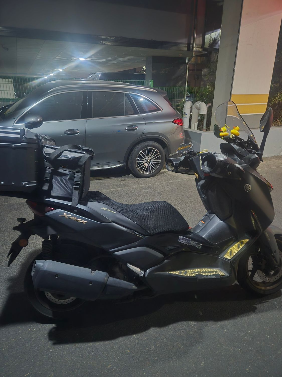 야마하 XMAX 300 ABS thumb 2