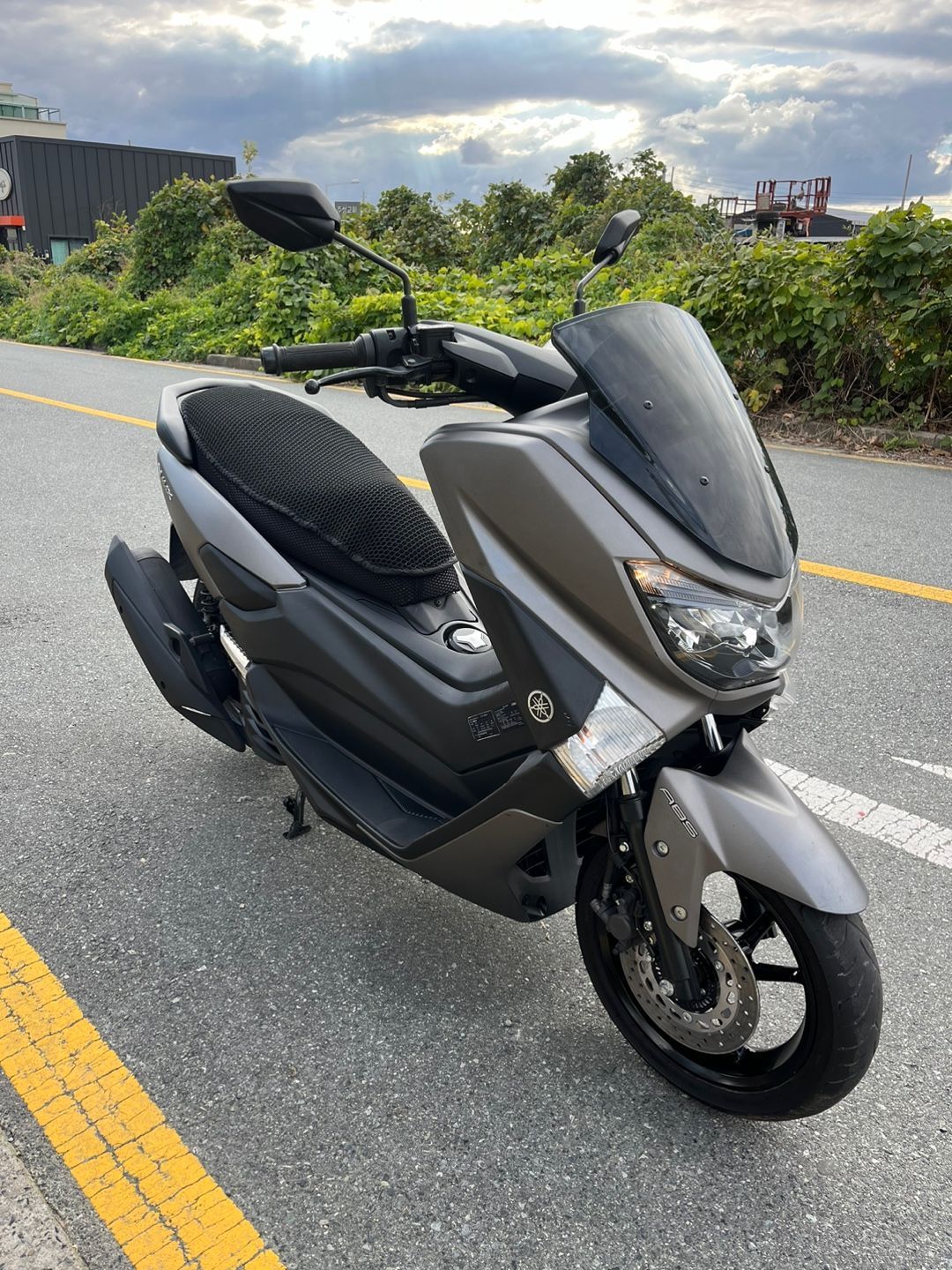 야마하 NMAX 125 thumb 2