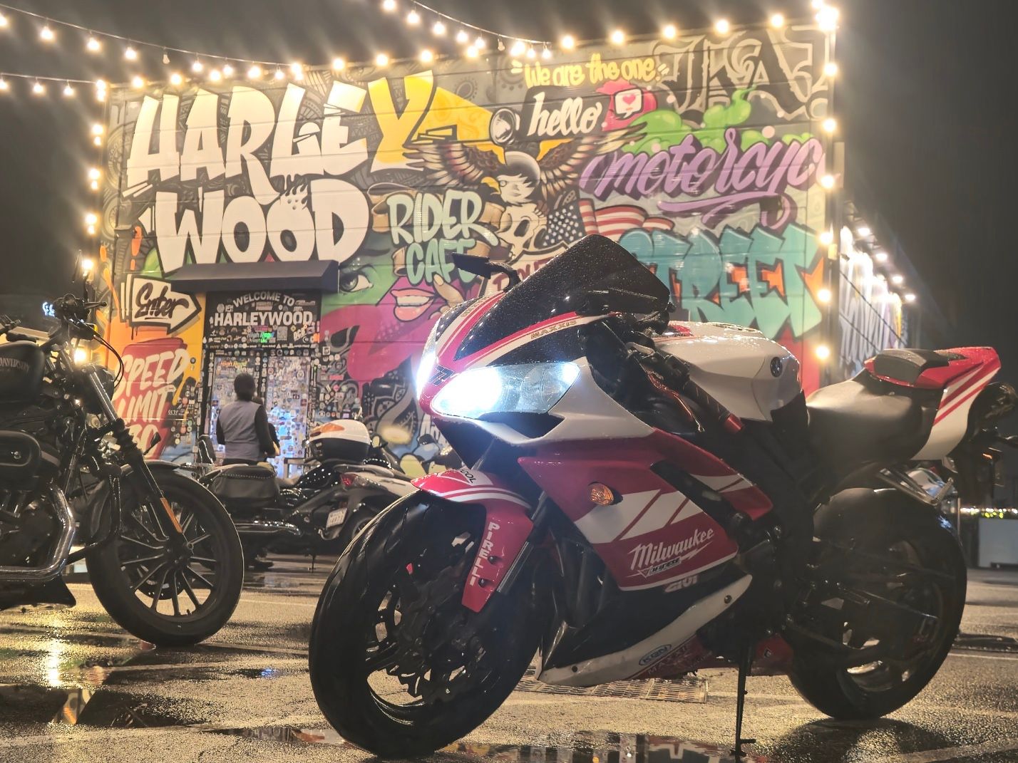 야마하 YZF R1 thumb 2