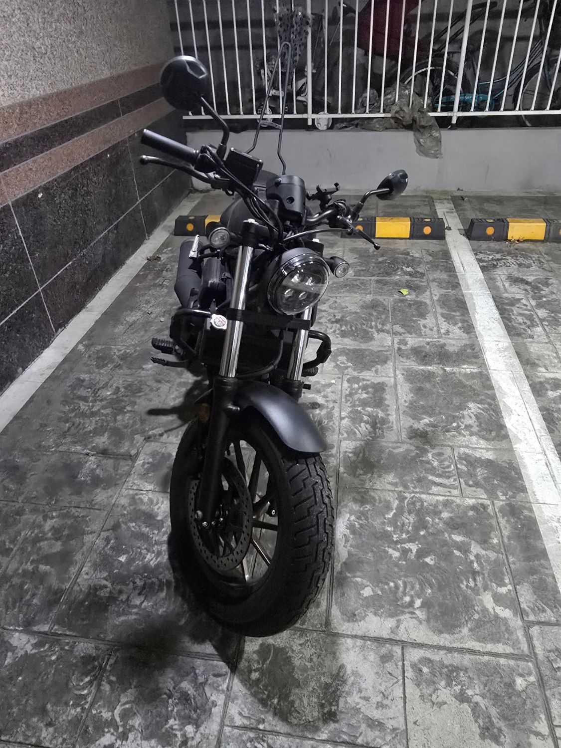 혼다 레블 500 main