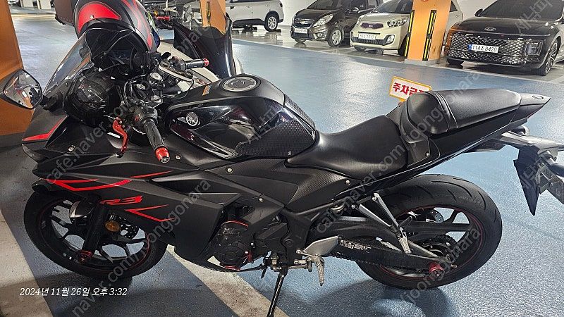 야마하 YZF R3 thumb 2