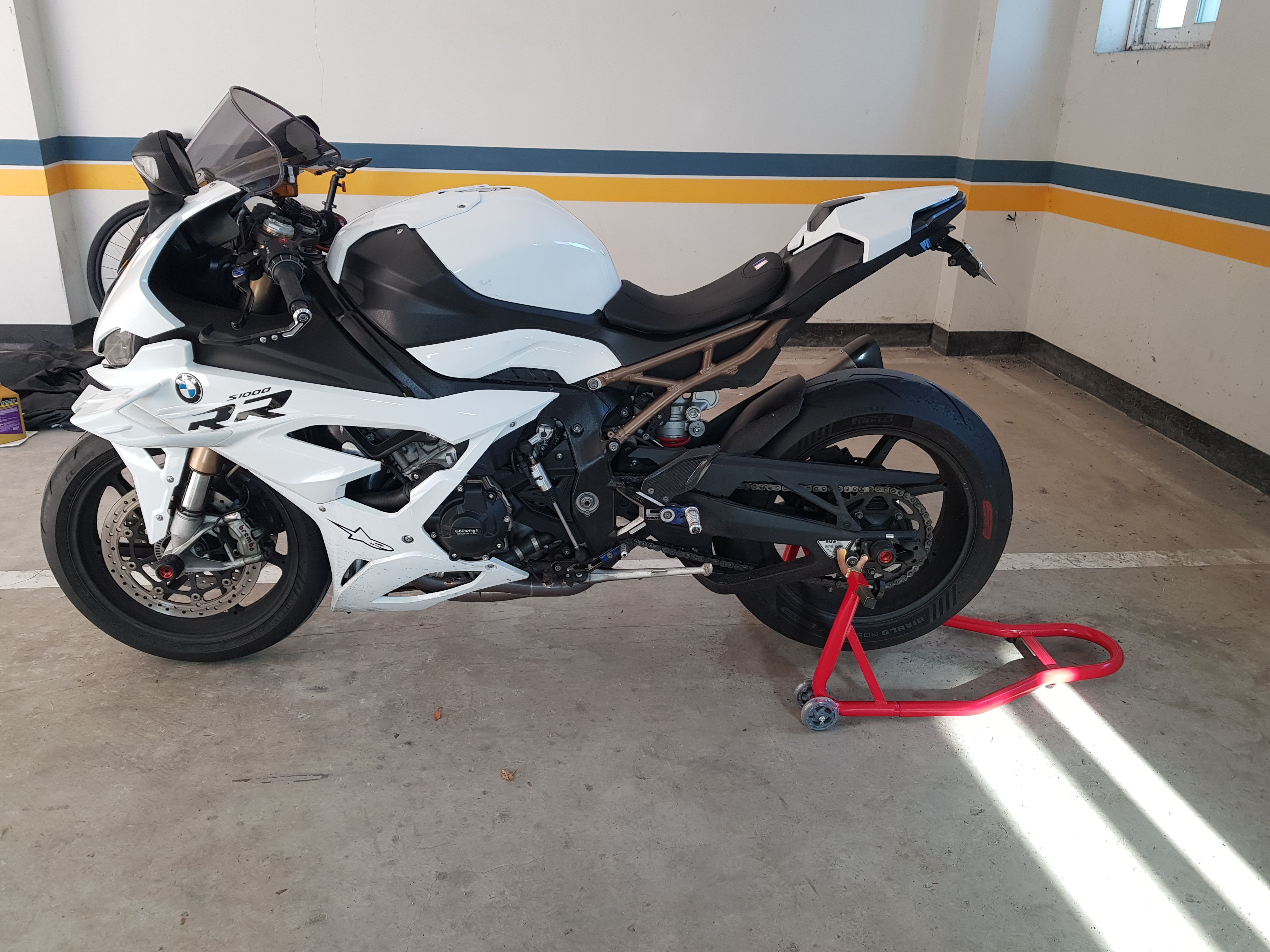 BMW S 1000 RR thumb 2