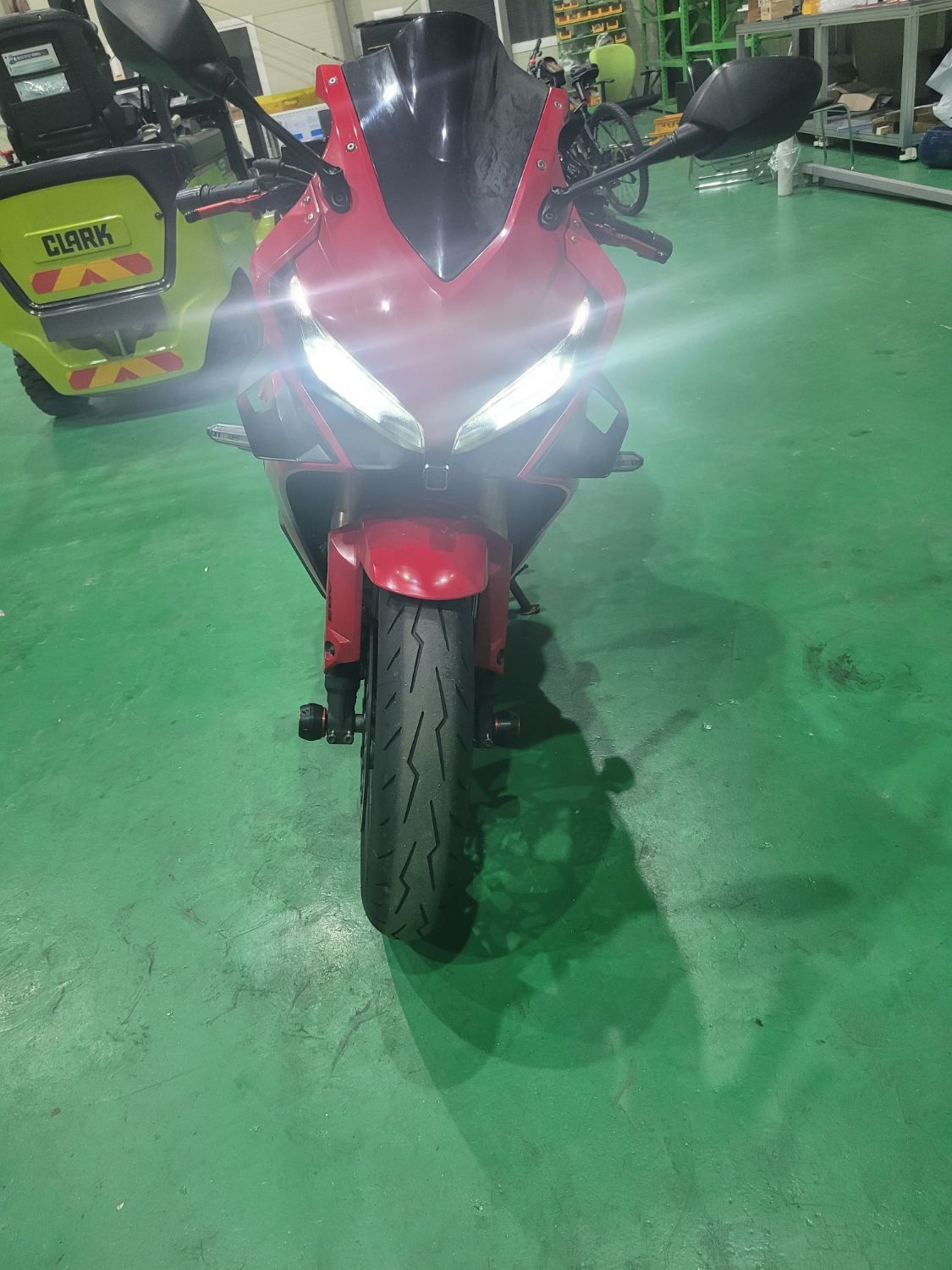 혼다 CBR 650 R MT more