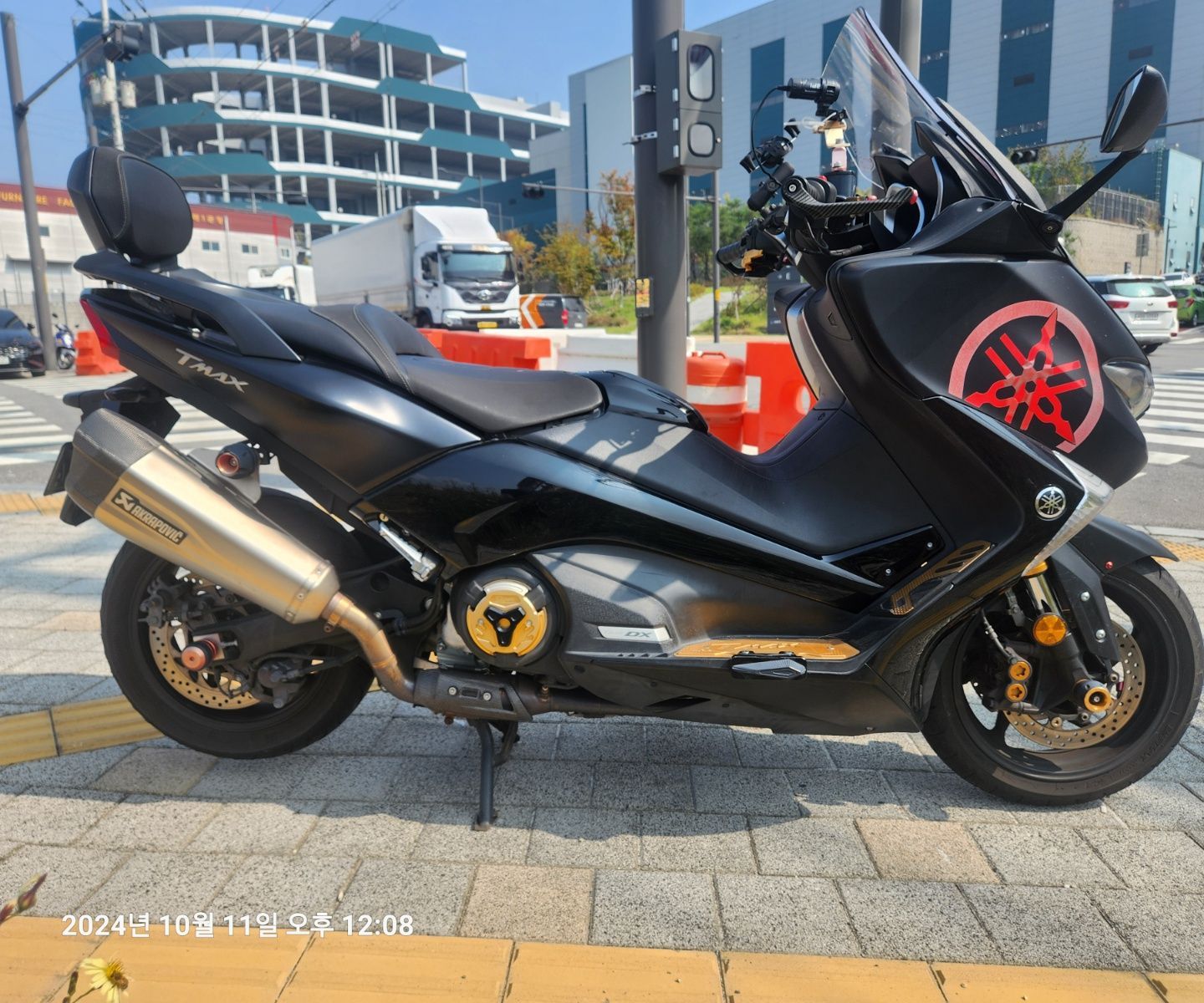 야마하 TMAX 530 main