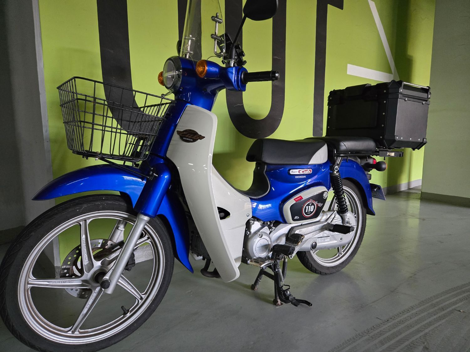 혼다 슈퍼 커브 110 thumb 2