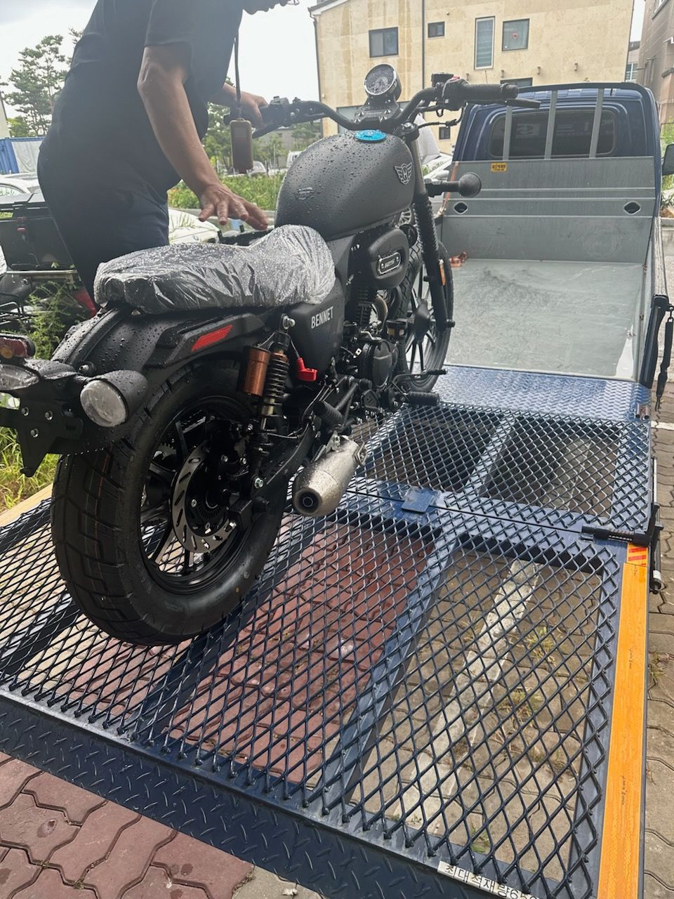 기타 베네트 125 thumb 2