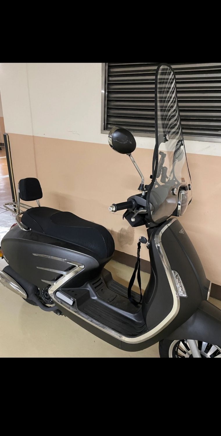 착한스쿠터 야르스 125 GT more