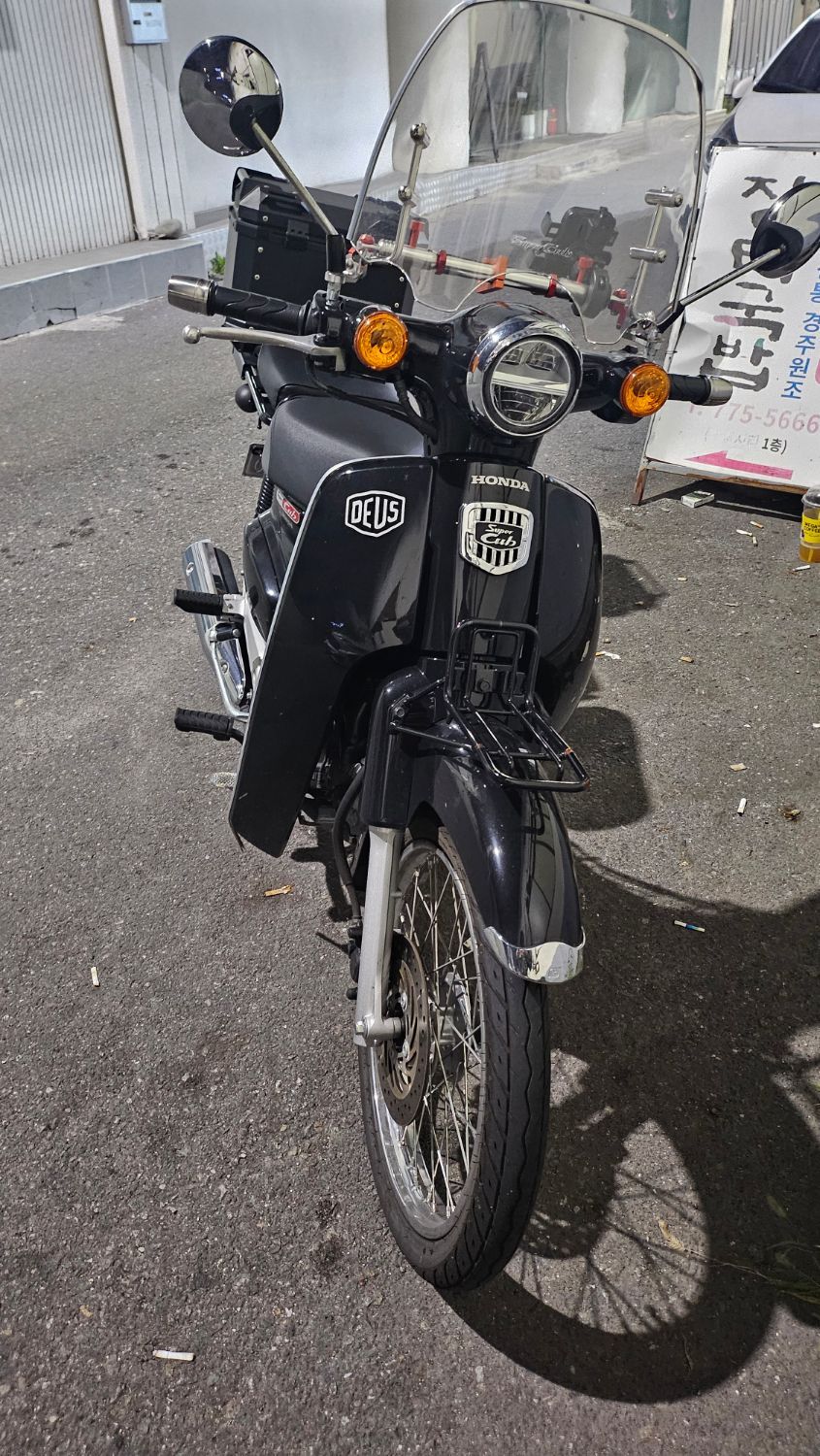 혼다 슈퍼 커브 110 thumb 2