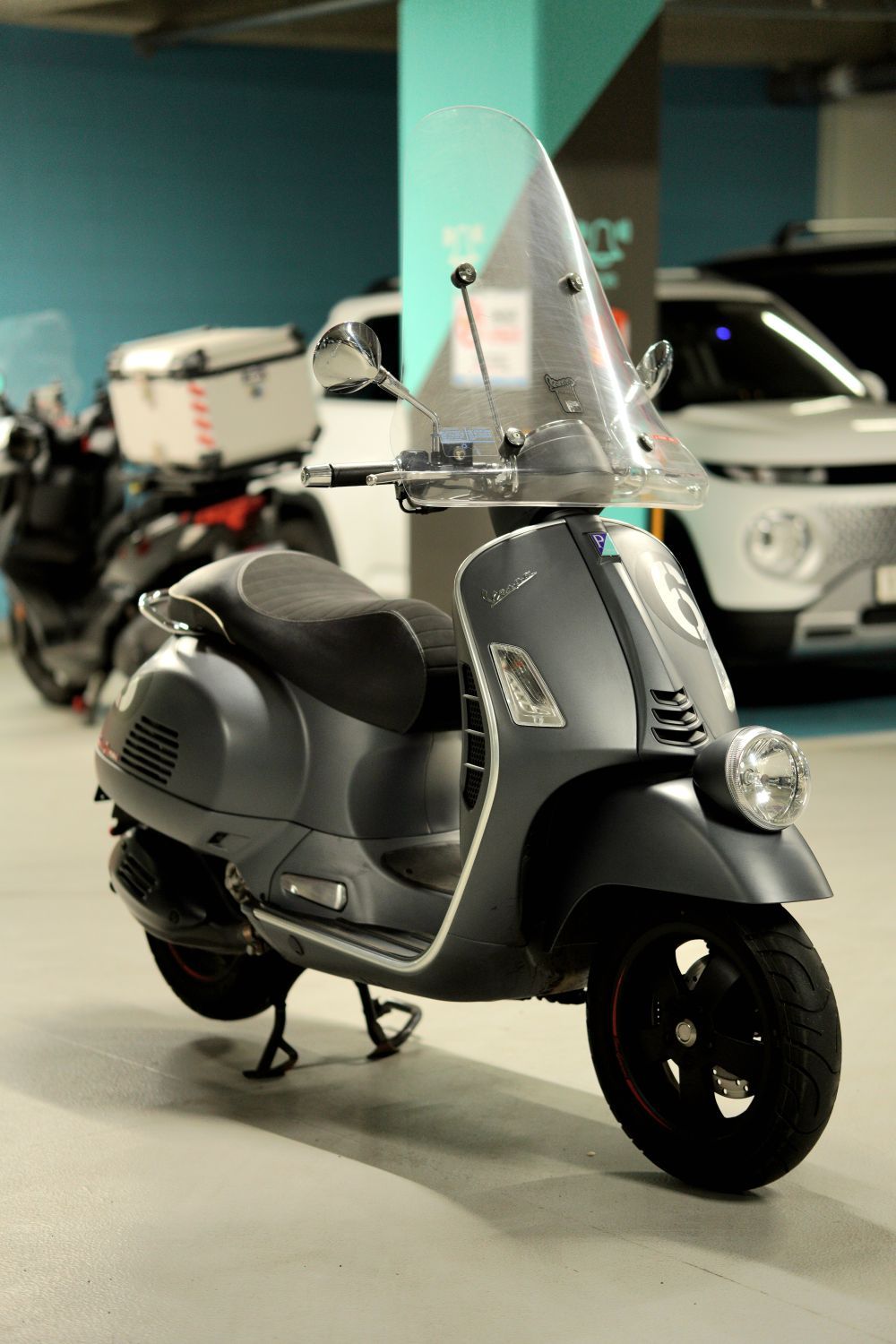 베스파 GTV 300 세이조르니 more