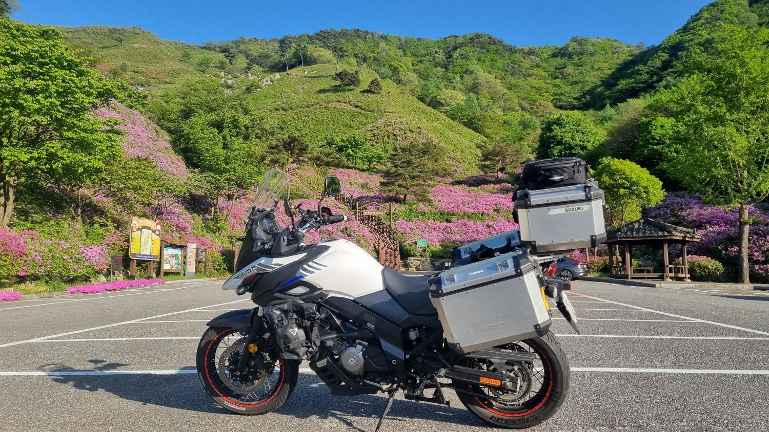 스즈키 브이스트롬 650 XT thumb 2