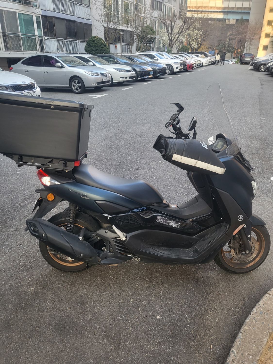 야마하 NMAX 155 thumb 2