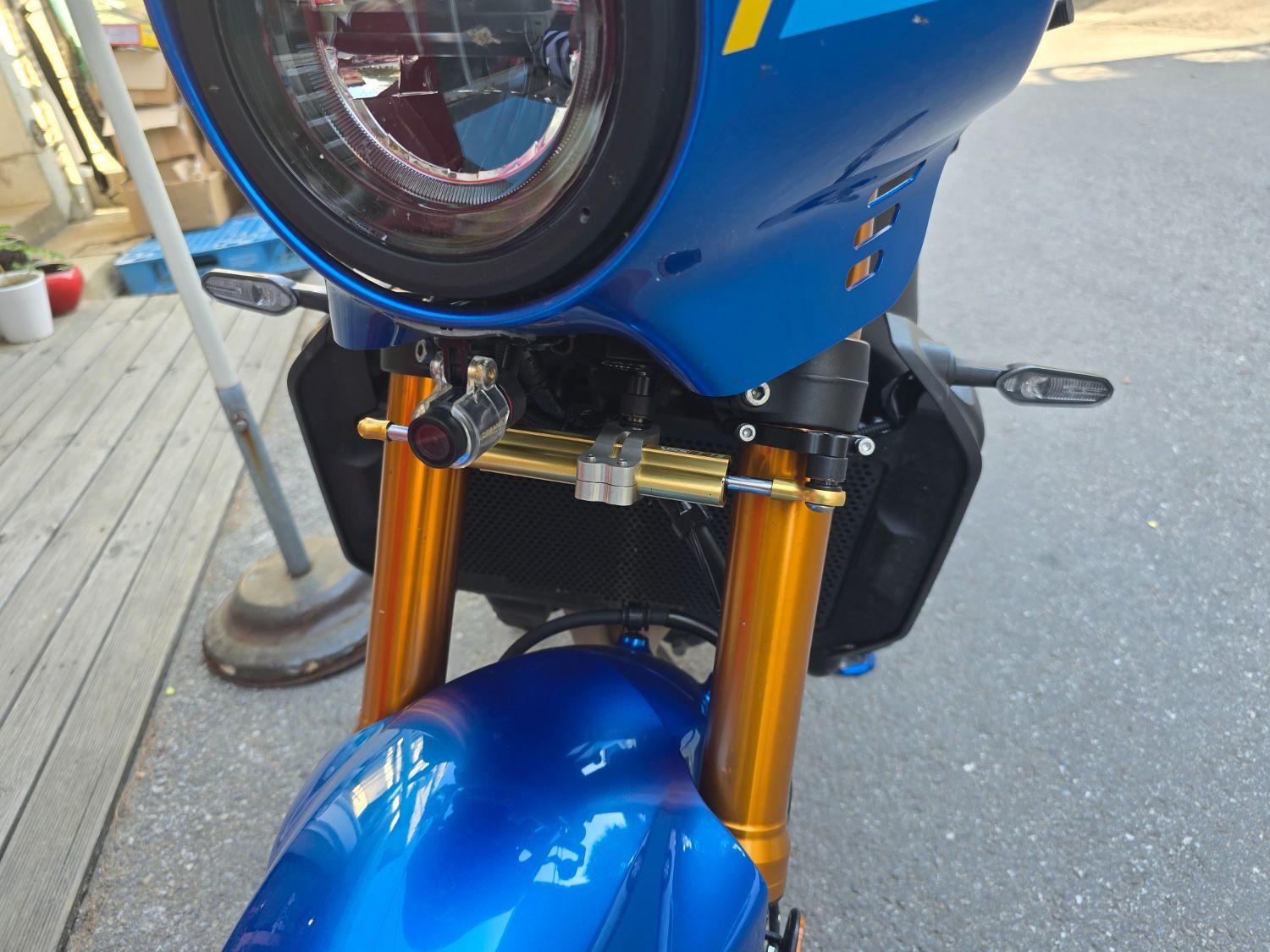 야마하 XSR 900 main