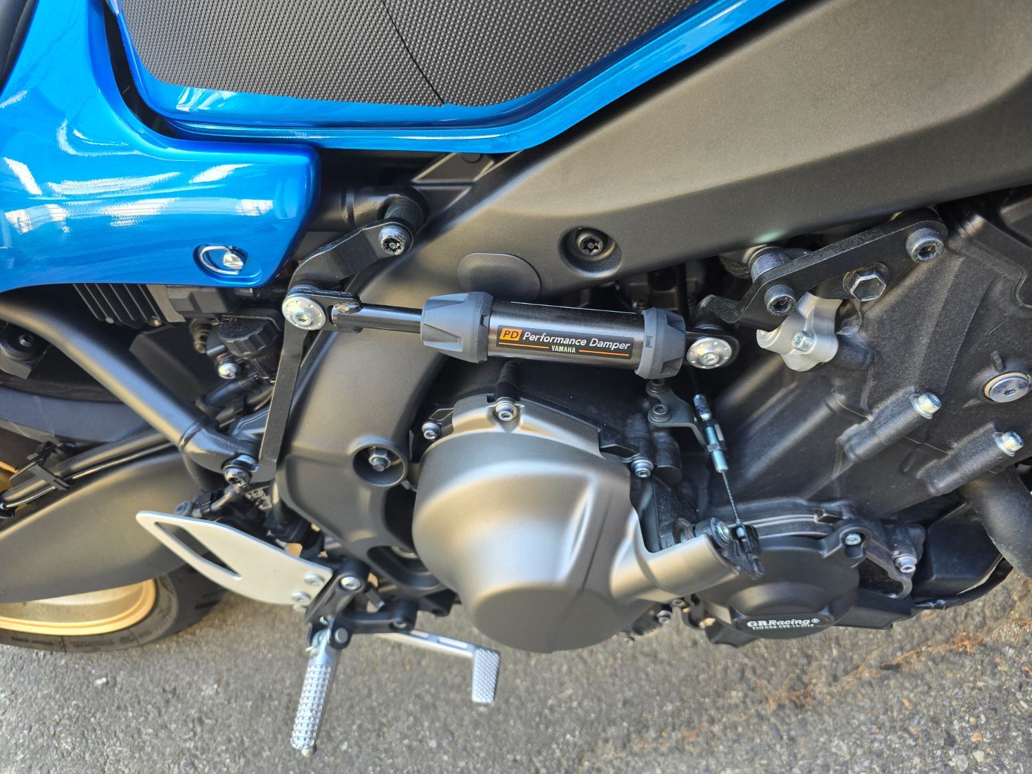 야마하 XSR 900 thumb 2