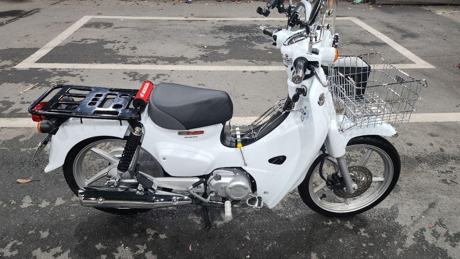 혼다 슈퍼 커브 110 more