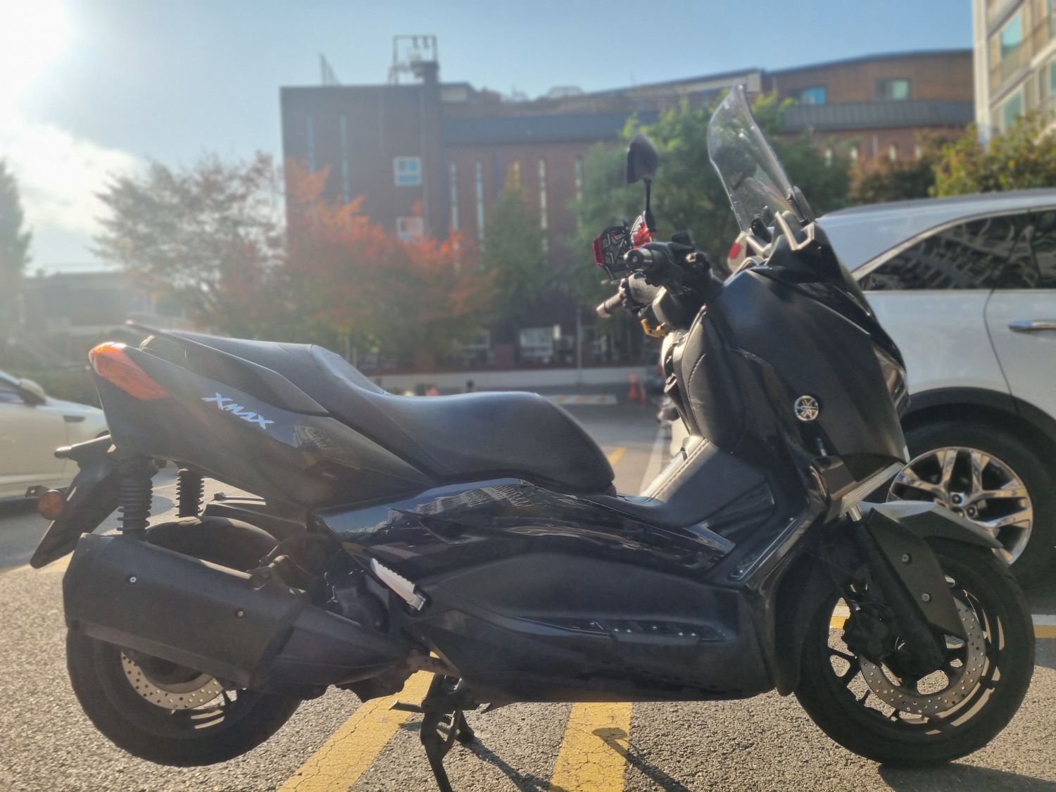 야마하 XMAX 300 ABS thumb 2