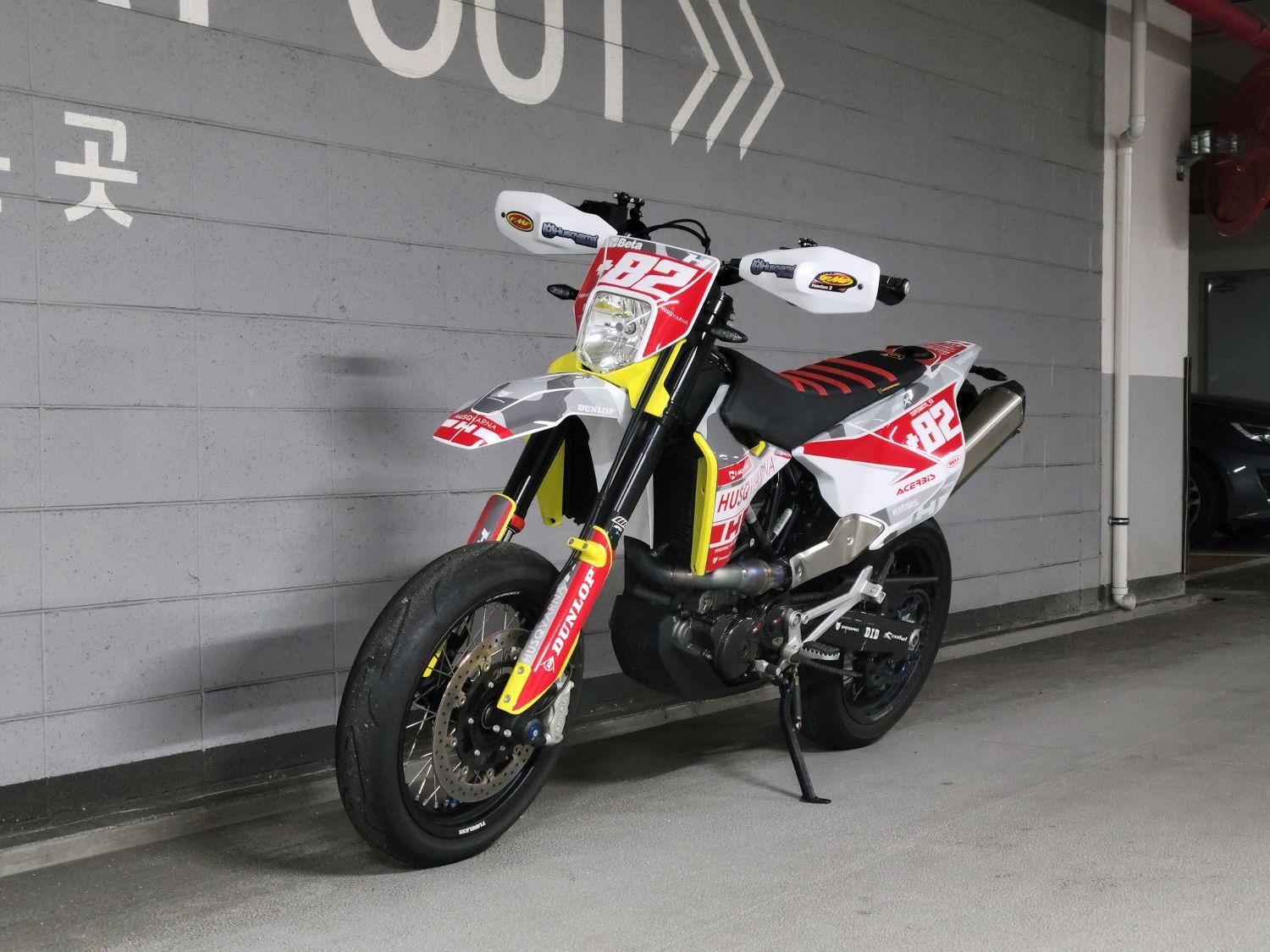 허스크바나 701 슈퍼모토 thumb 2