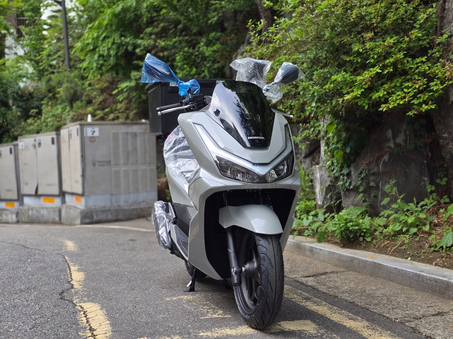 혼다 PCX 125 more