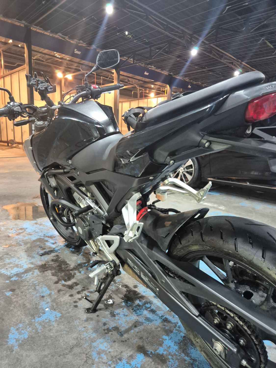 혼다 CB 125 R more