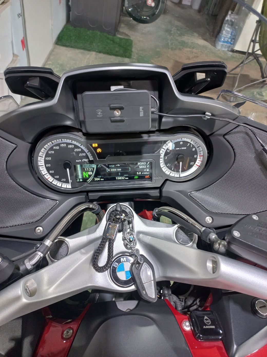BMW R 1250 RT 2019 레드 사진 3