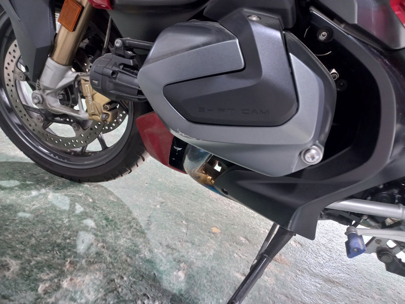 BMW R 1250 RT 2019 레드 사진 5