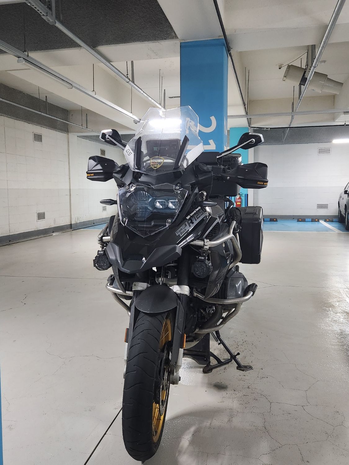 BMW R 1250 GS 2021 블랙 사진 2