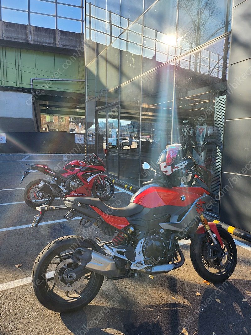 BMW F 900 XR thumb 2