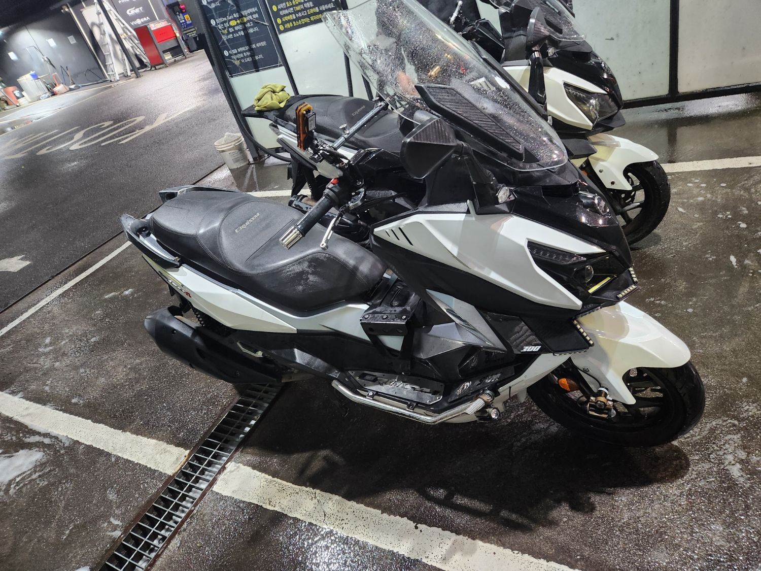 SYM 크루심 300 알파 ABS thumb 2