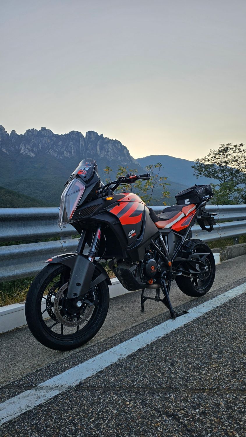 KTM 1290 슈퍼 어드벤처 S 2019 오렌지 사진 8