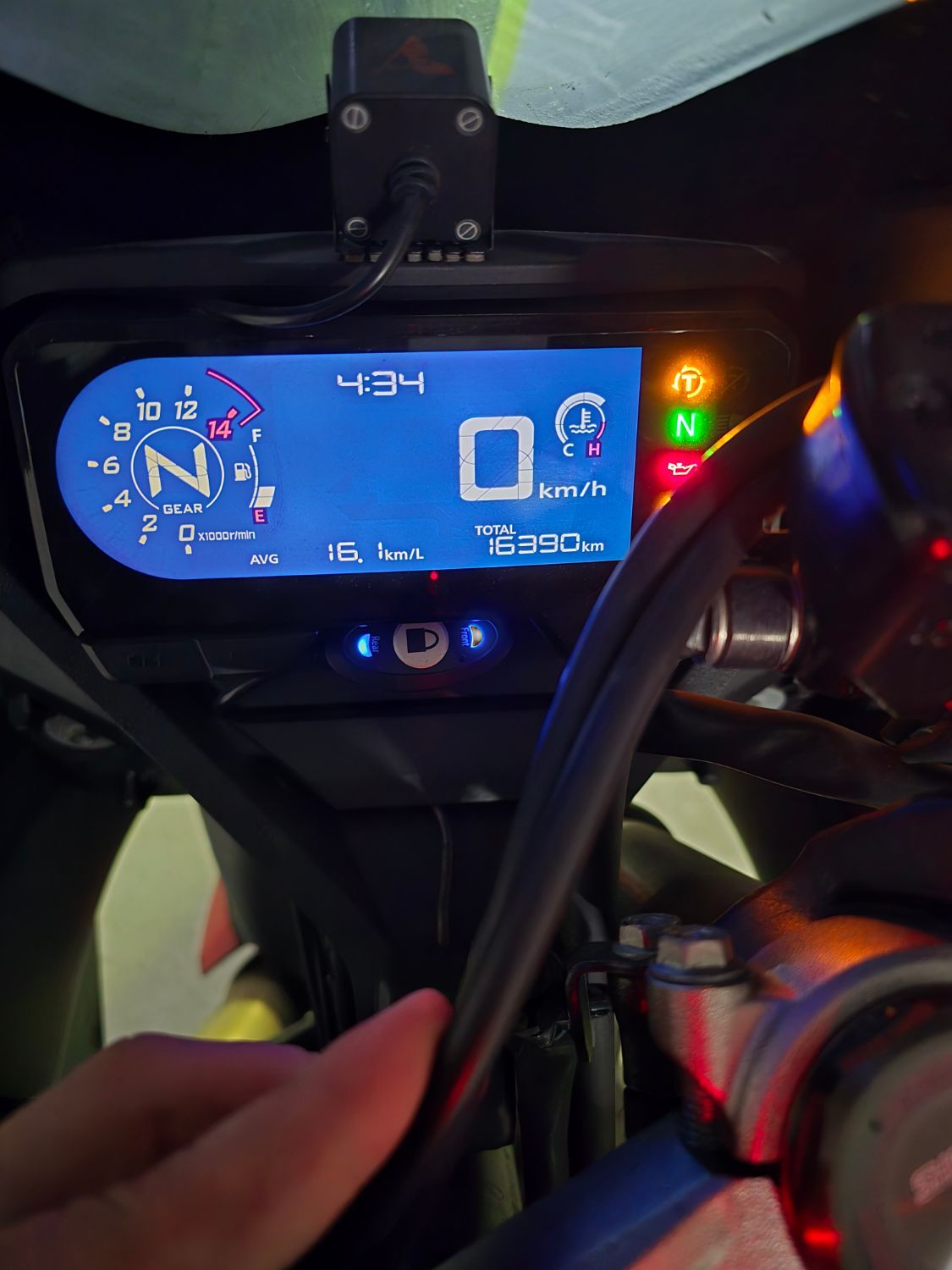 혼다 CBR 650 R MT thumb 2