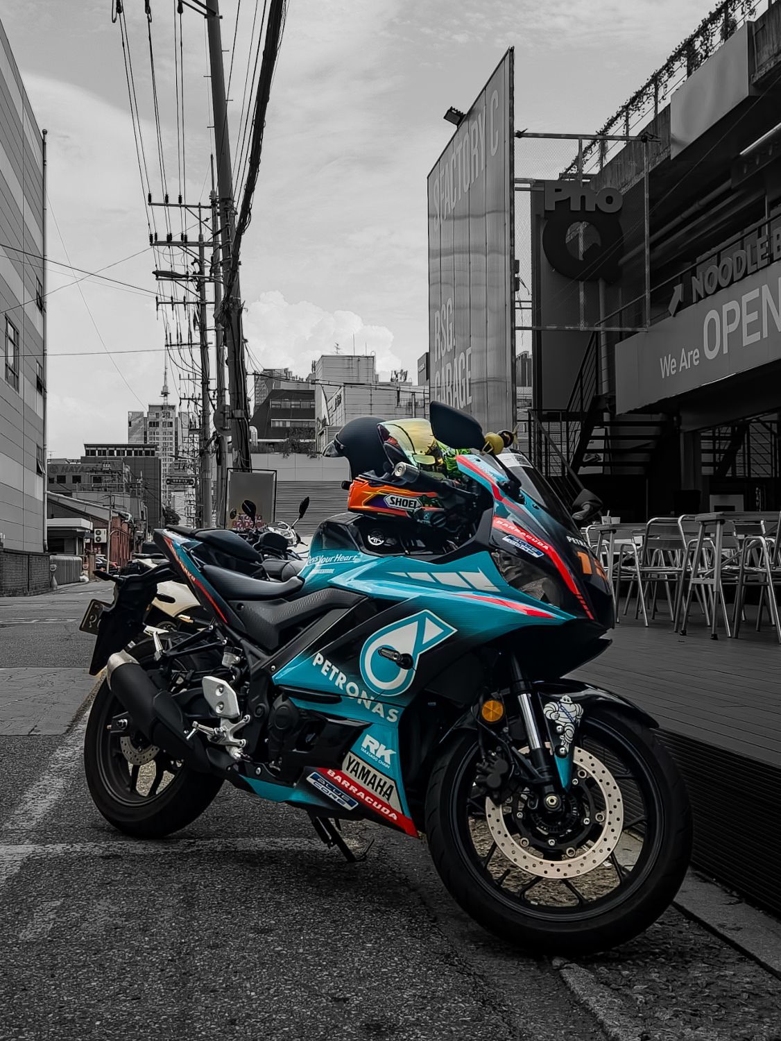 야마하 YZF R3 more