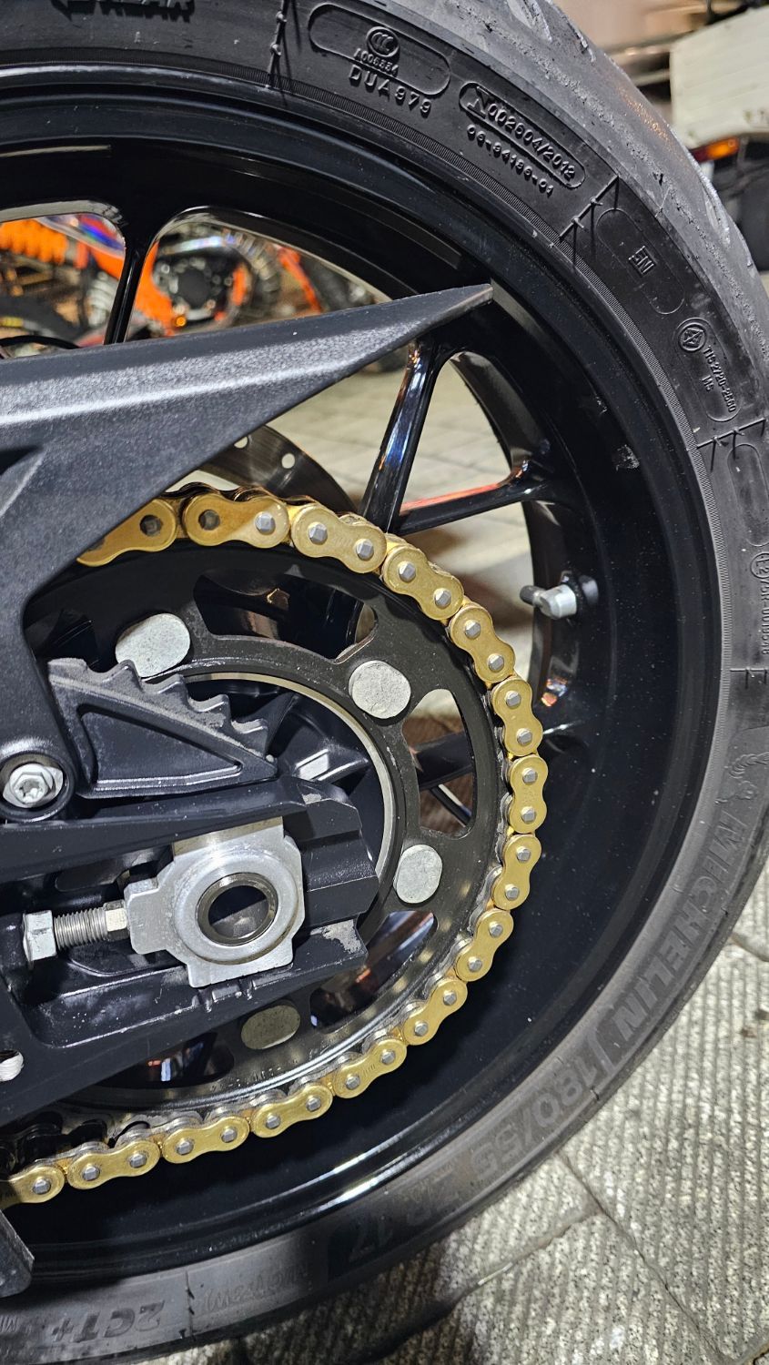 KTM 1290 슈퍼 어드벤처 S 2019 오렌지 사진 5
