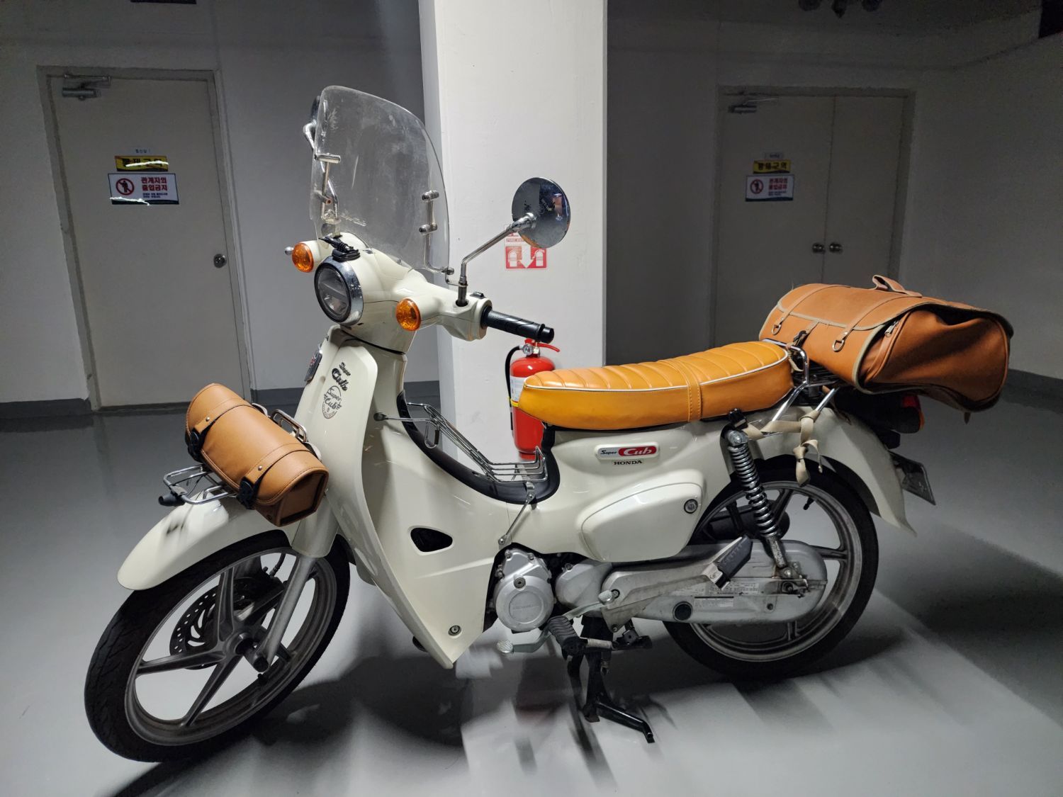 혼다 슈퍼 커브 110 thumb 2