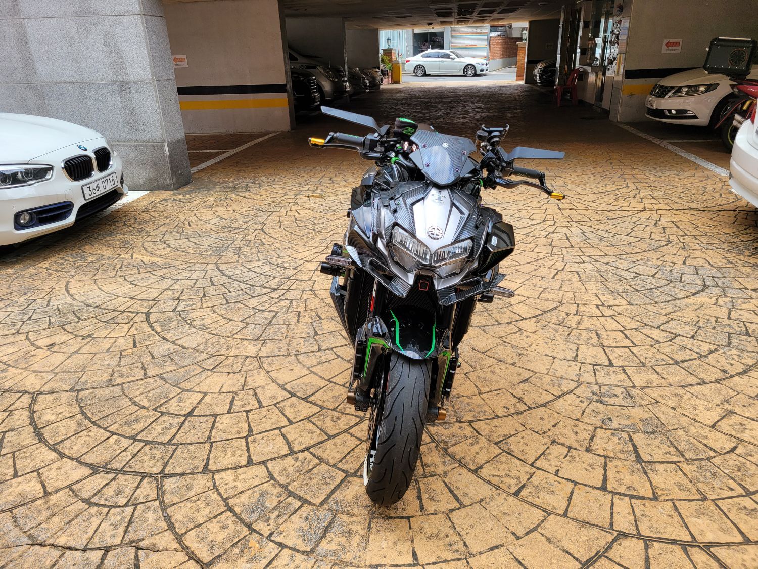 가와사키 Z H2 more