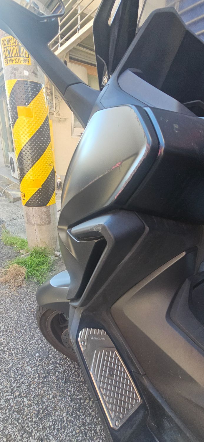 혼다 포르자 300 more