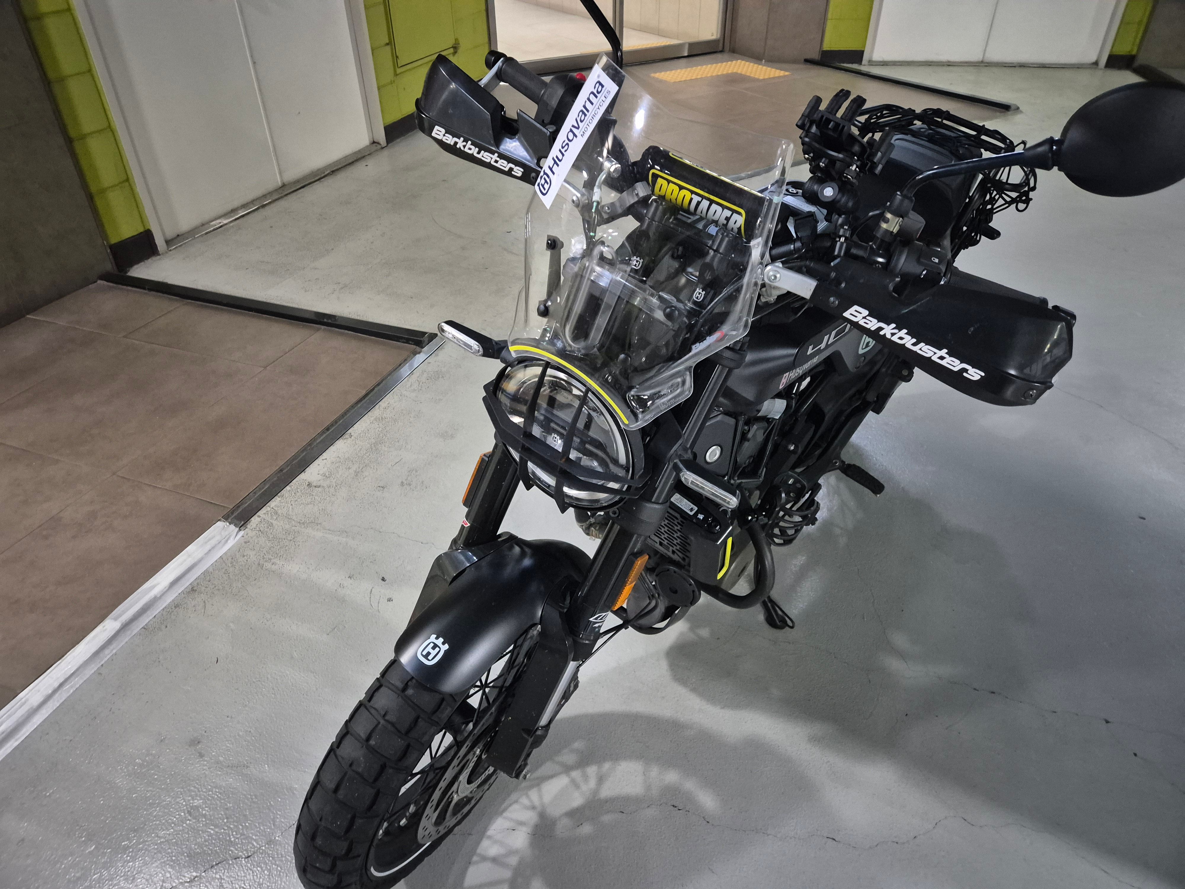 허스크바나 스바르트필렌 401 more