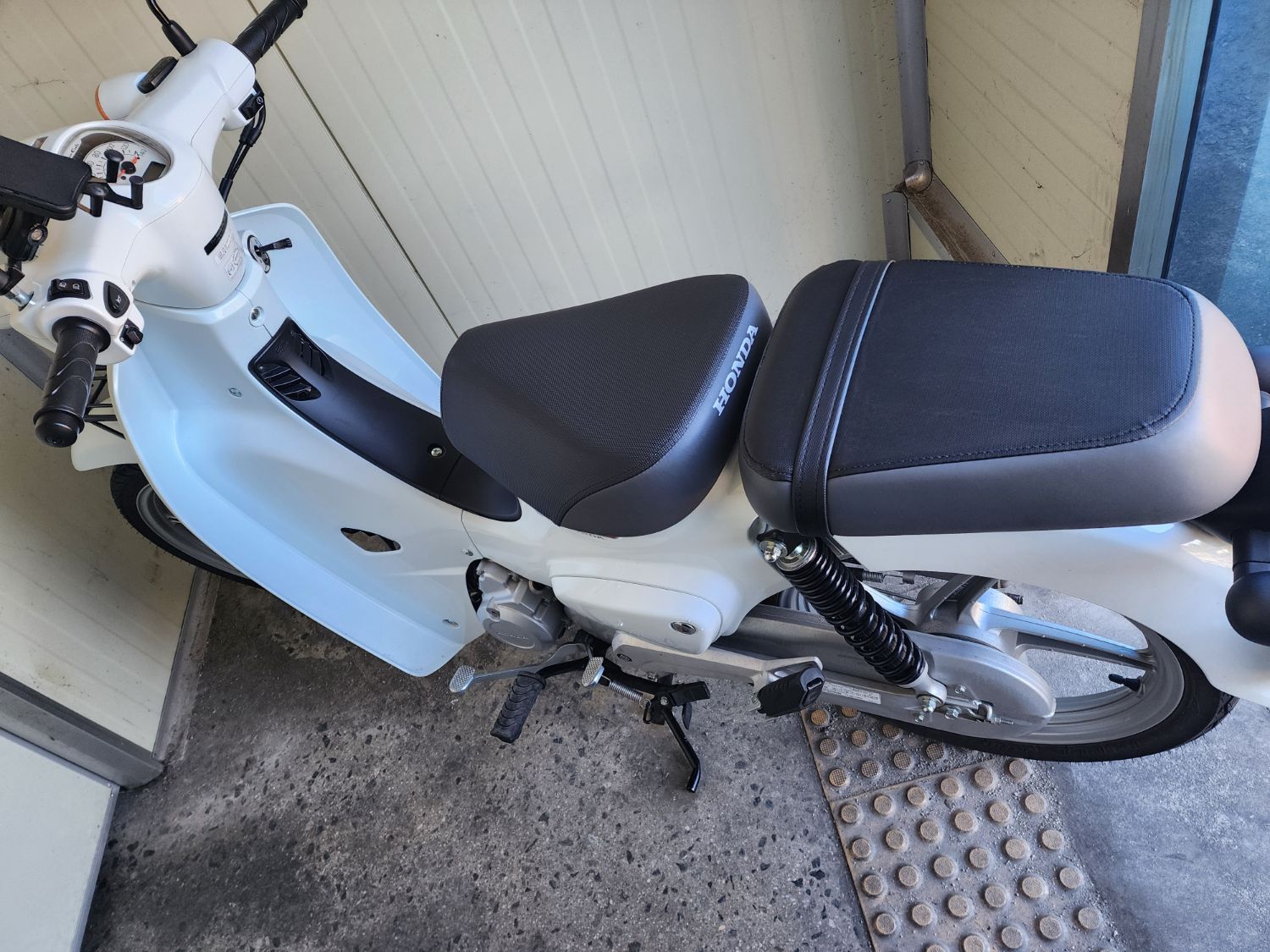 혼다 슈퍼 커브 110 more