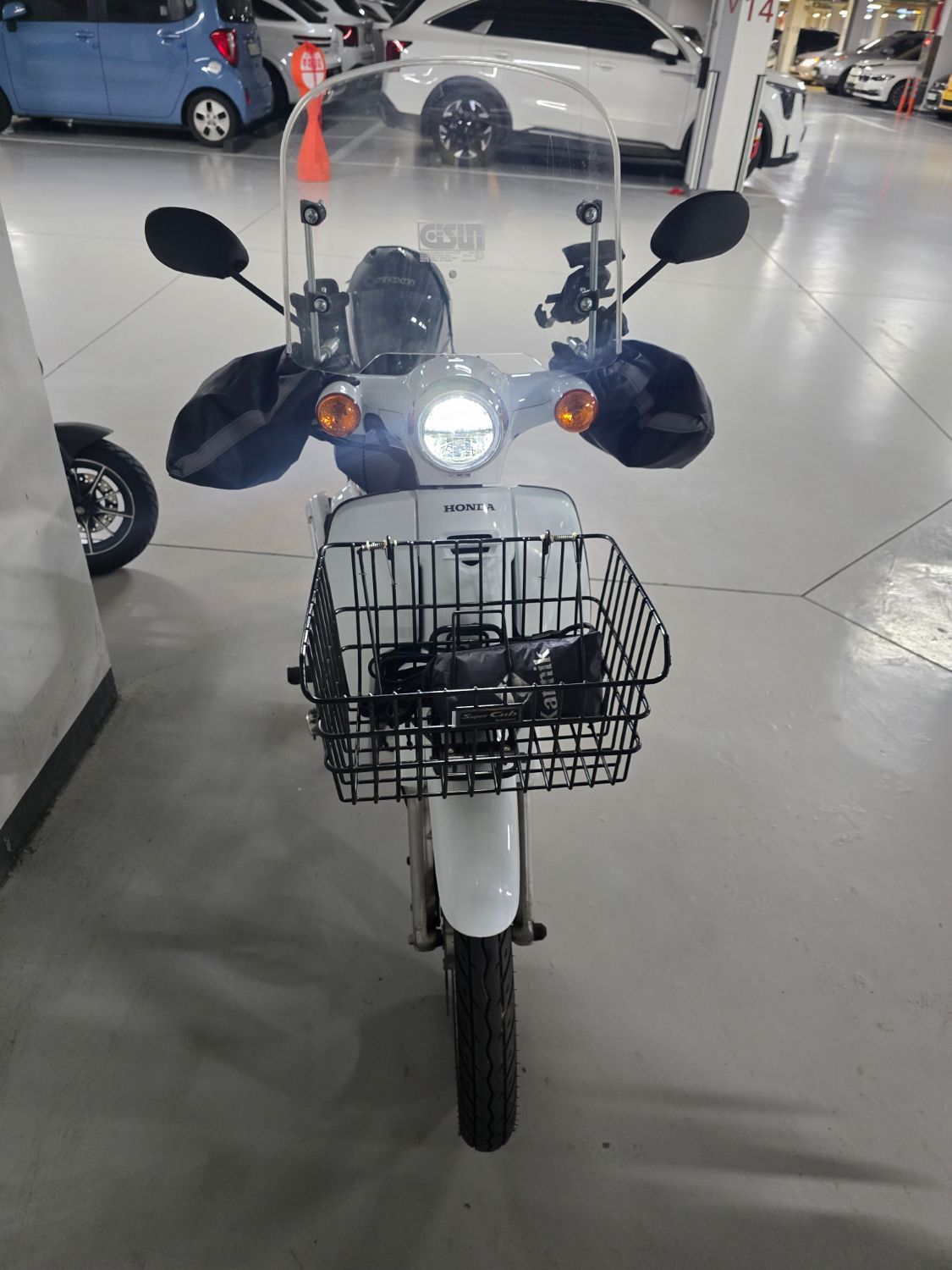 혼다 슈퍼 커브 110 thumb 2