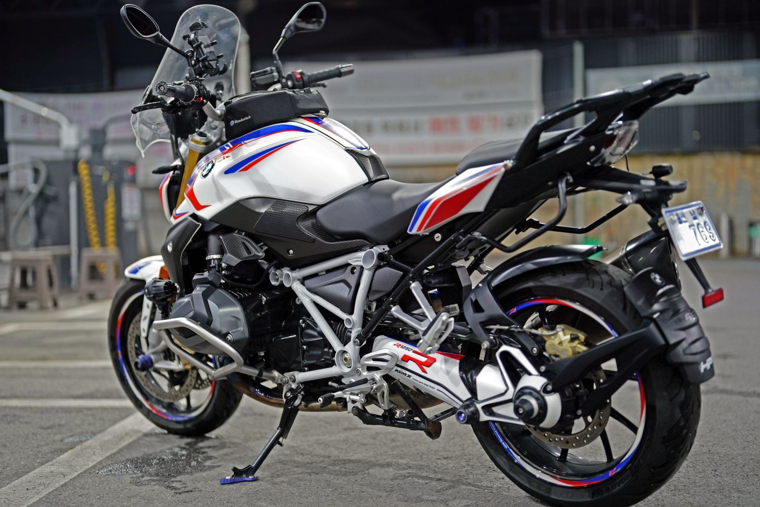 BMW R 1250 R 2021 화이트 사진 3