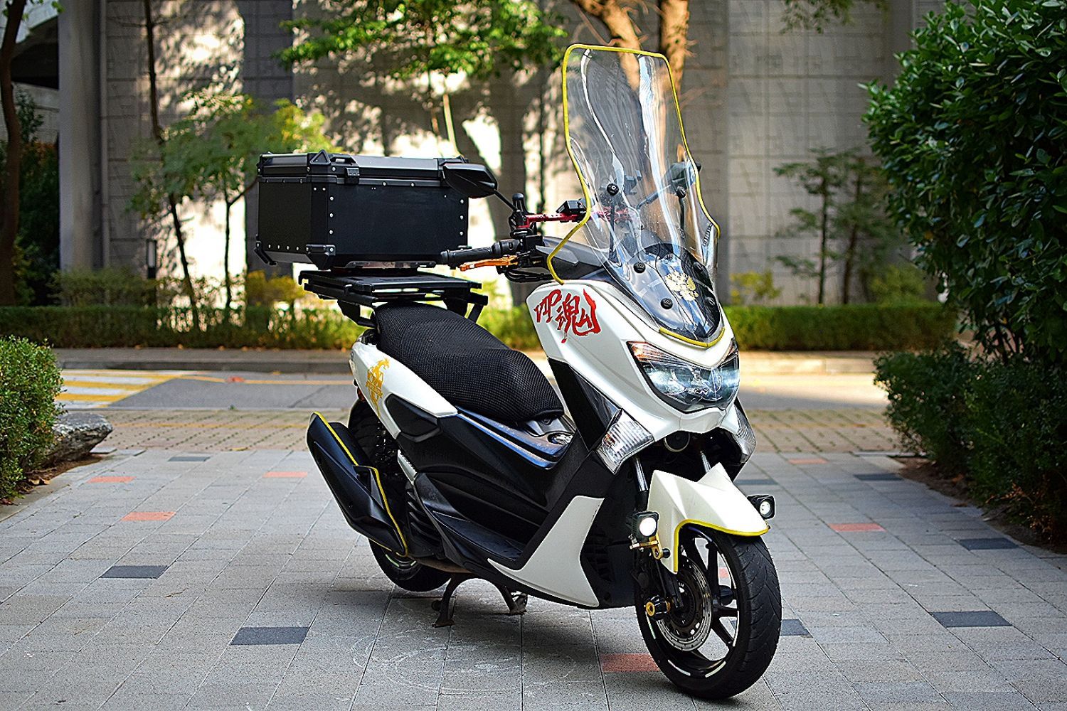 야마하 NMAX 125 thumb 2