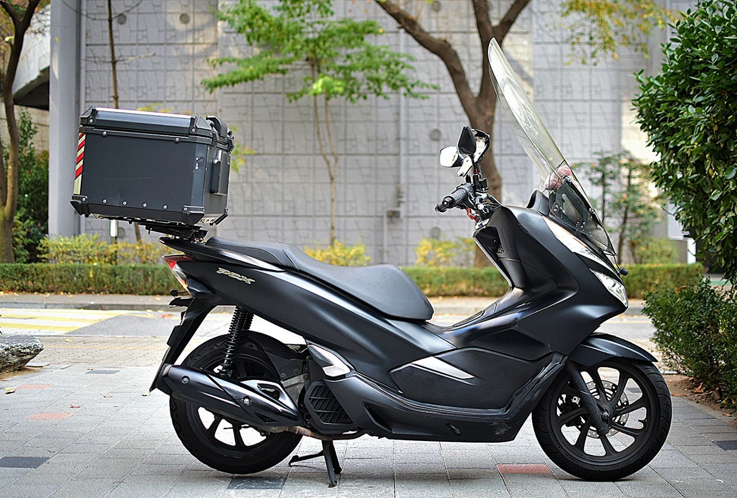 혼다 PCX 125 more