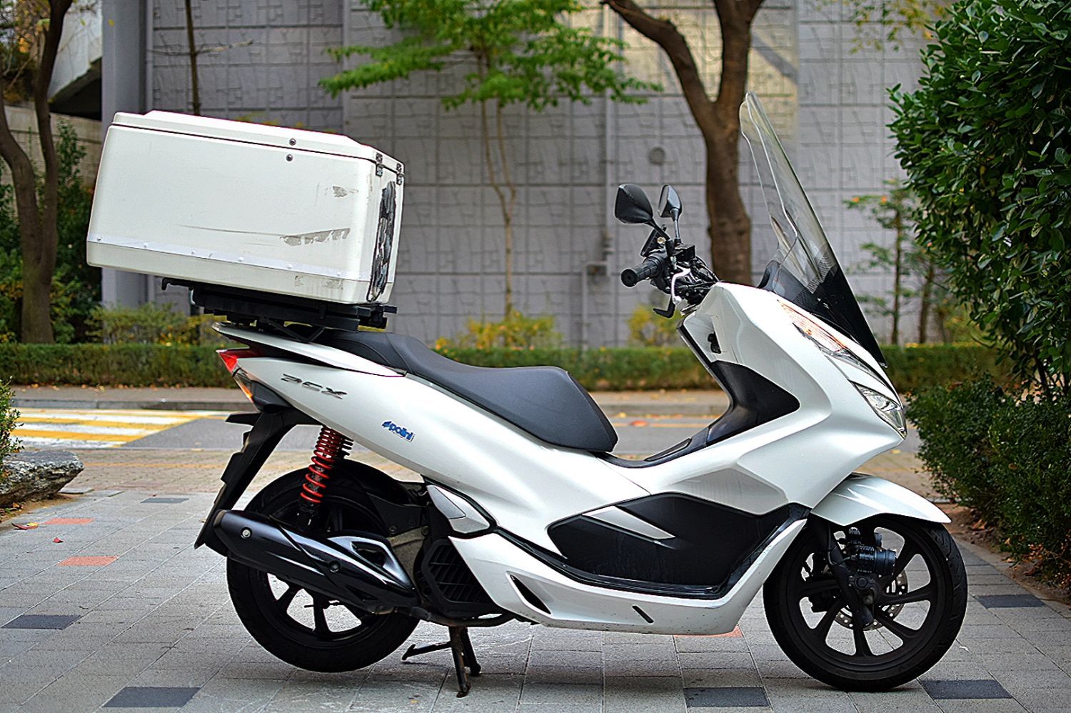혼다 PCX 125 more