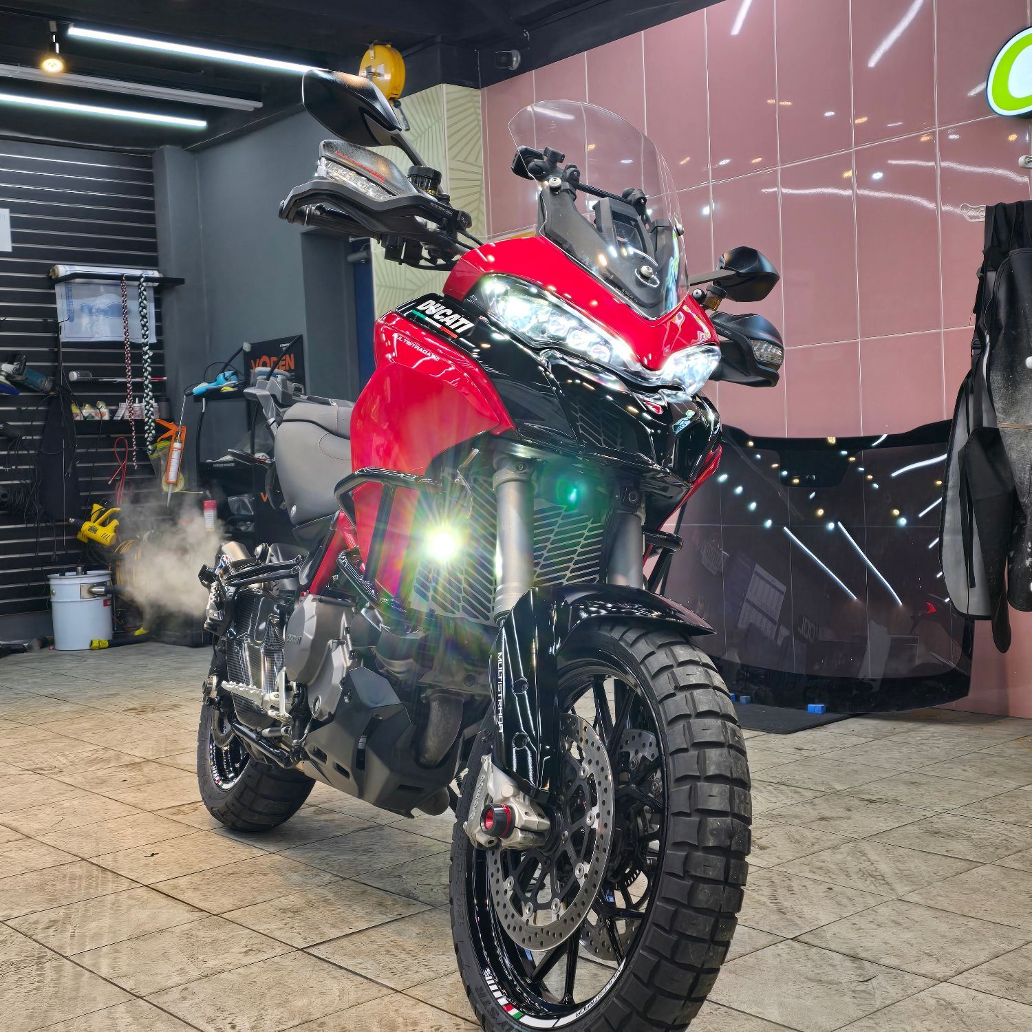 두카티 멀티스트라다 950 S 2020 레드 사진 1