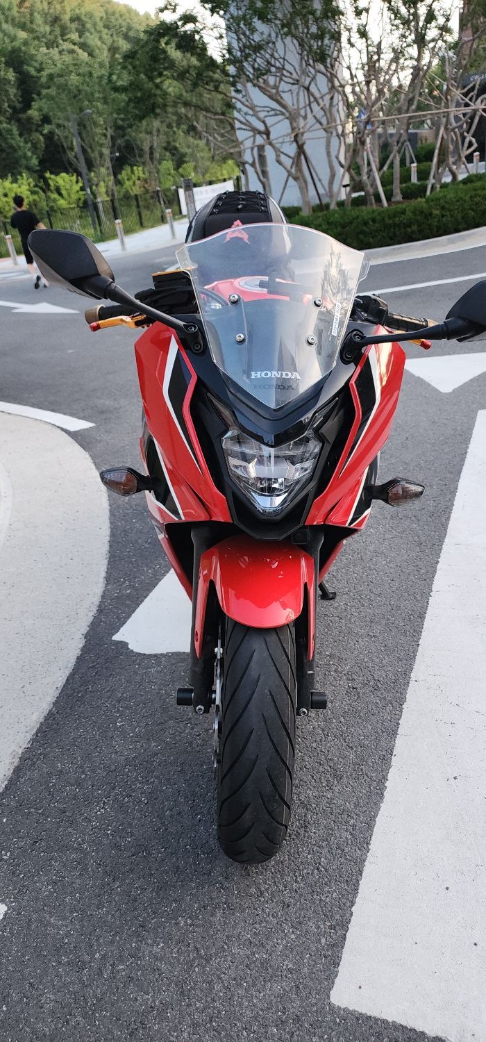 혼다 CBR 650 F more