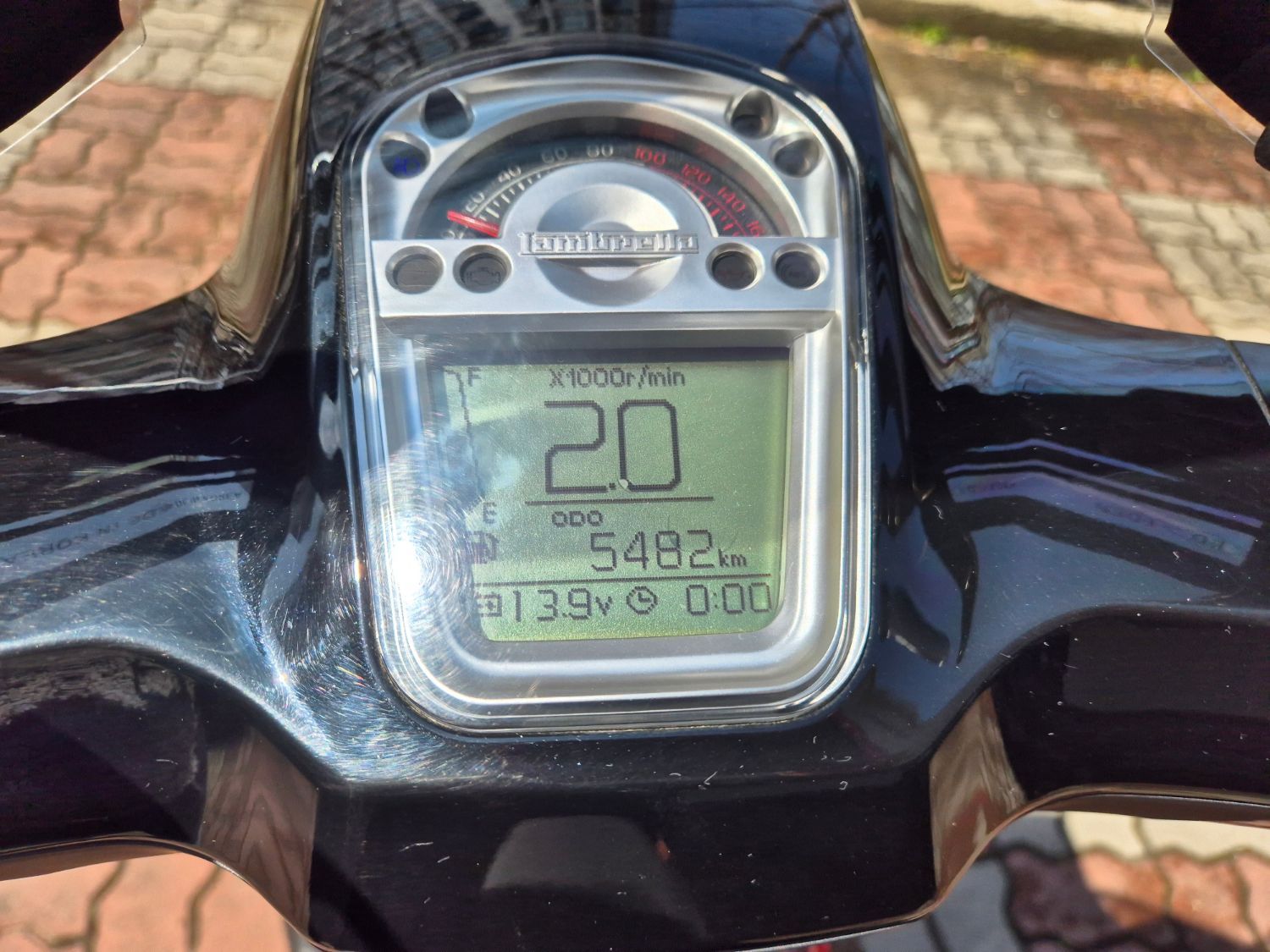 람브레타 V 200 thumb 2