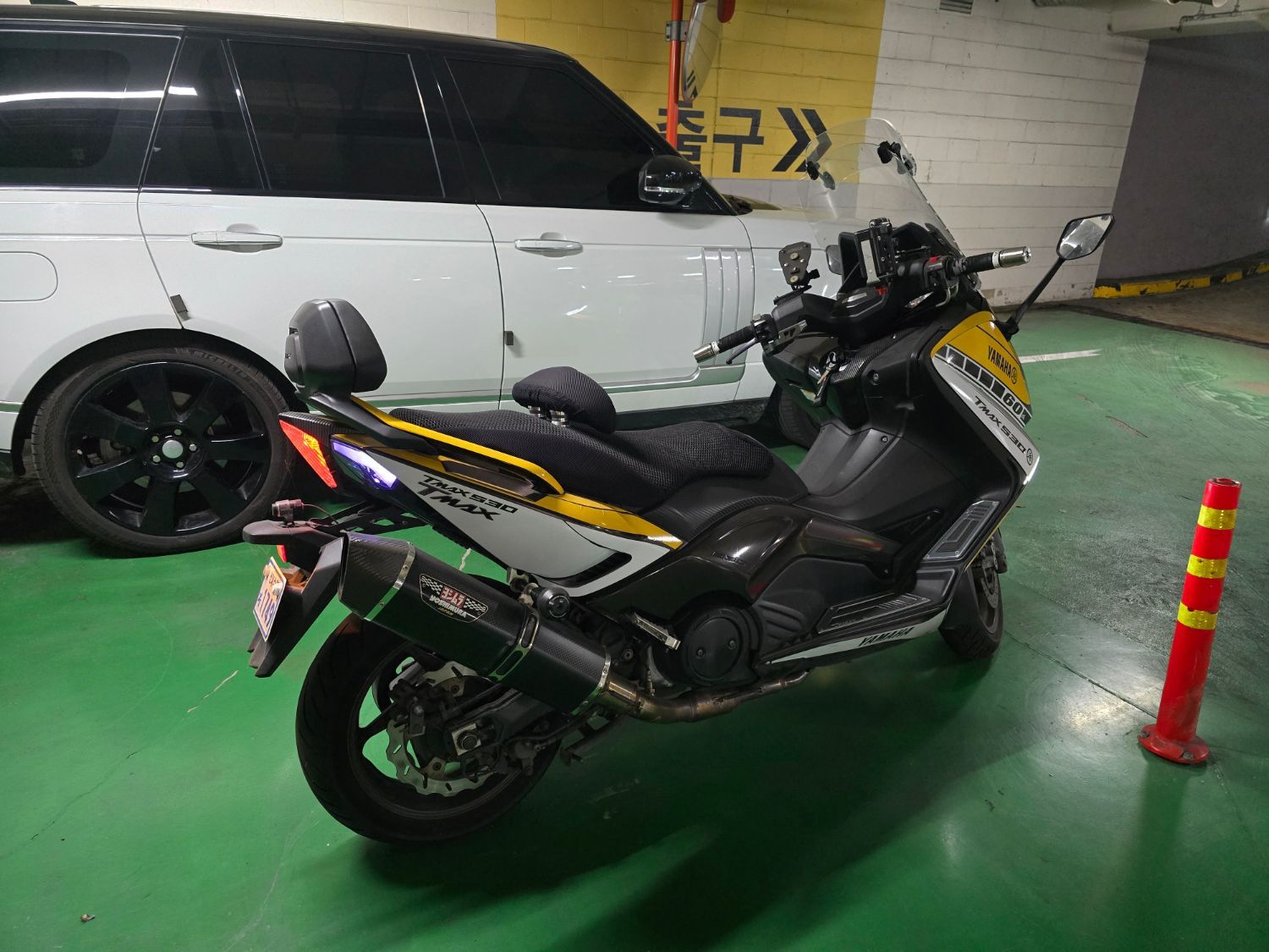 야마하 TMAX 530 more